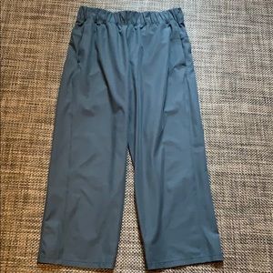 Authentic Lululemon Cropped Pants